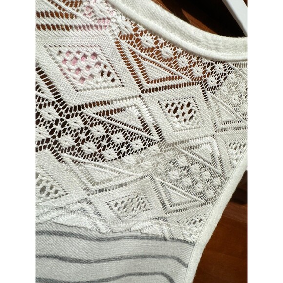 Tank Top - Picture 3 of 4